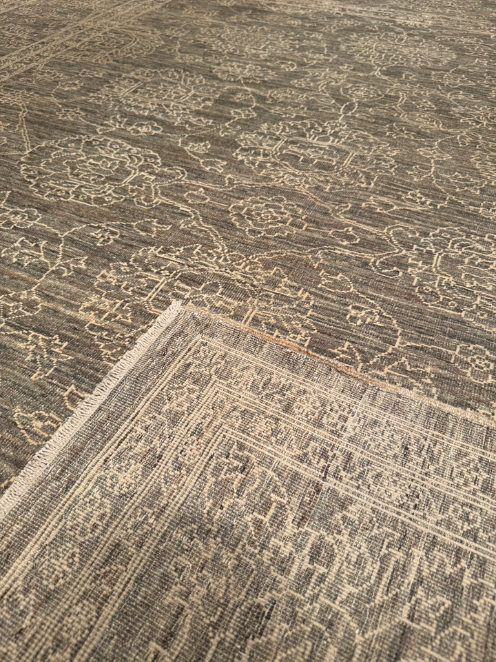 Uşak Original Hand Woven Gray Vegetable Dyed Wool Carpet 239x290 6.93 Square Meters - 8x10 ft