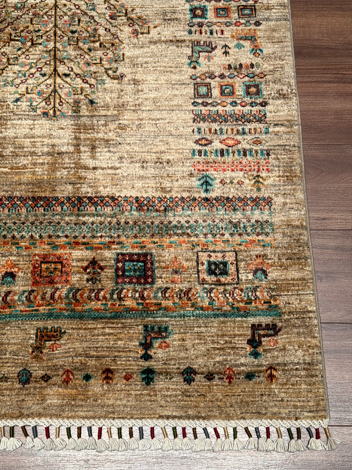 Khorjin Hayat Ağacı Orijinal El Dokuması Bej Kök Boya Yün Halı 105x156 1.64 Metrekare - 3x5 ft