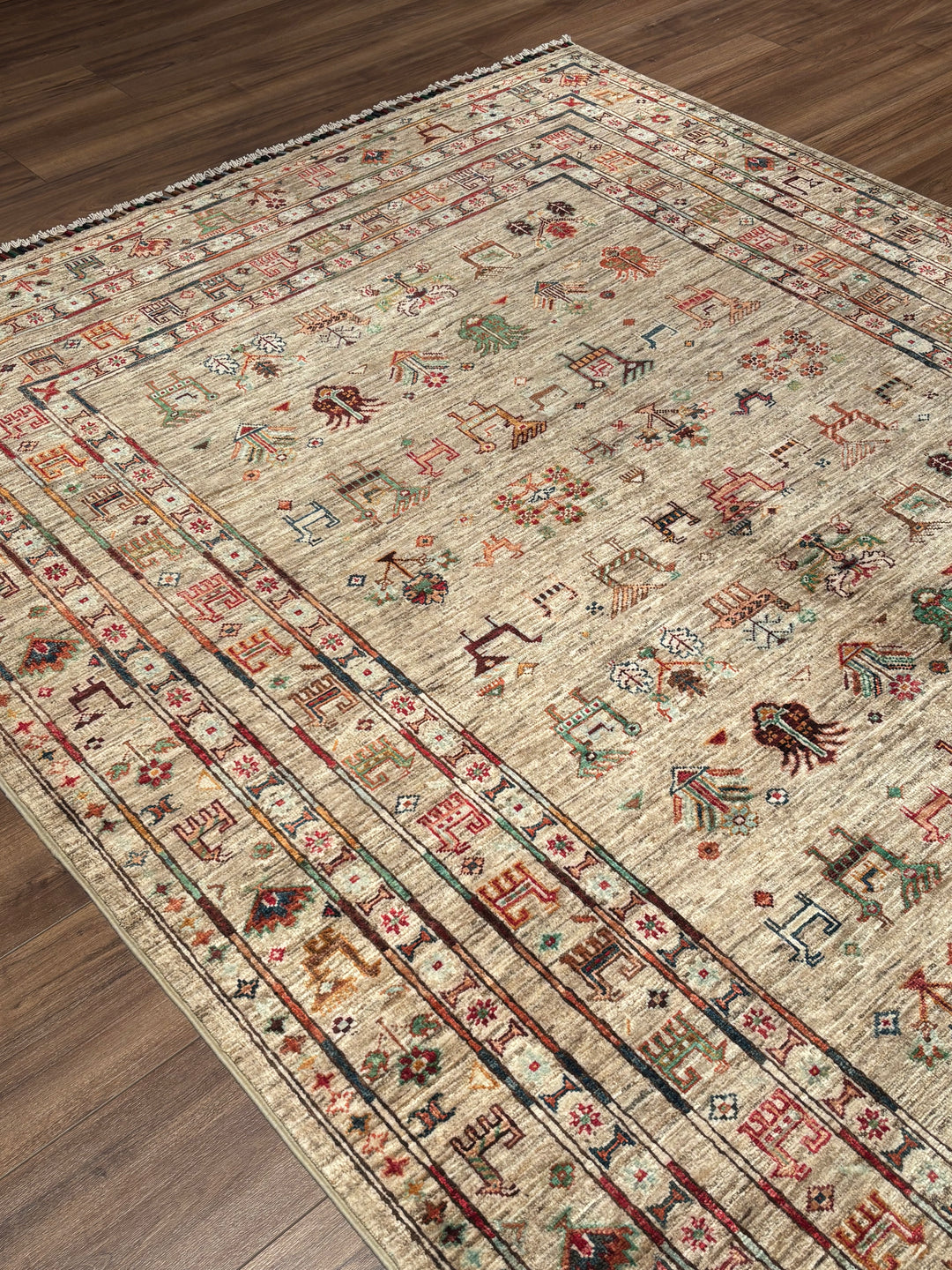 Khorjin Original Handwoven Beige Vegetable Dyed Wool Rug 174x238 cm (4.14 square meters) - 5x7 ft