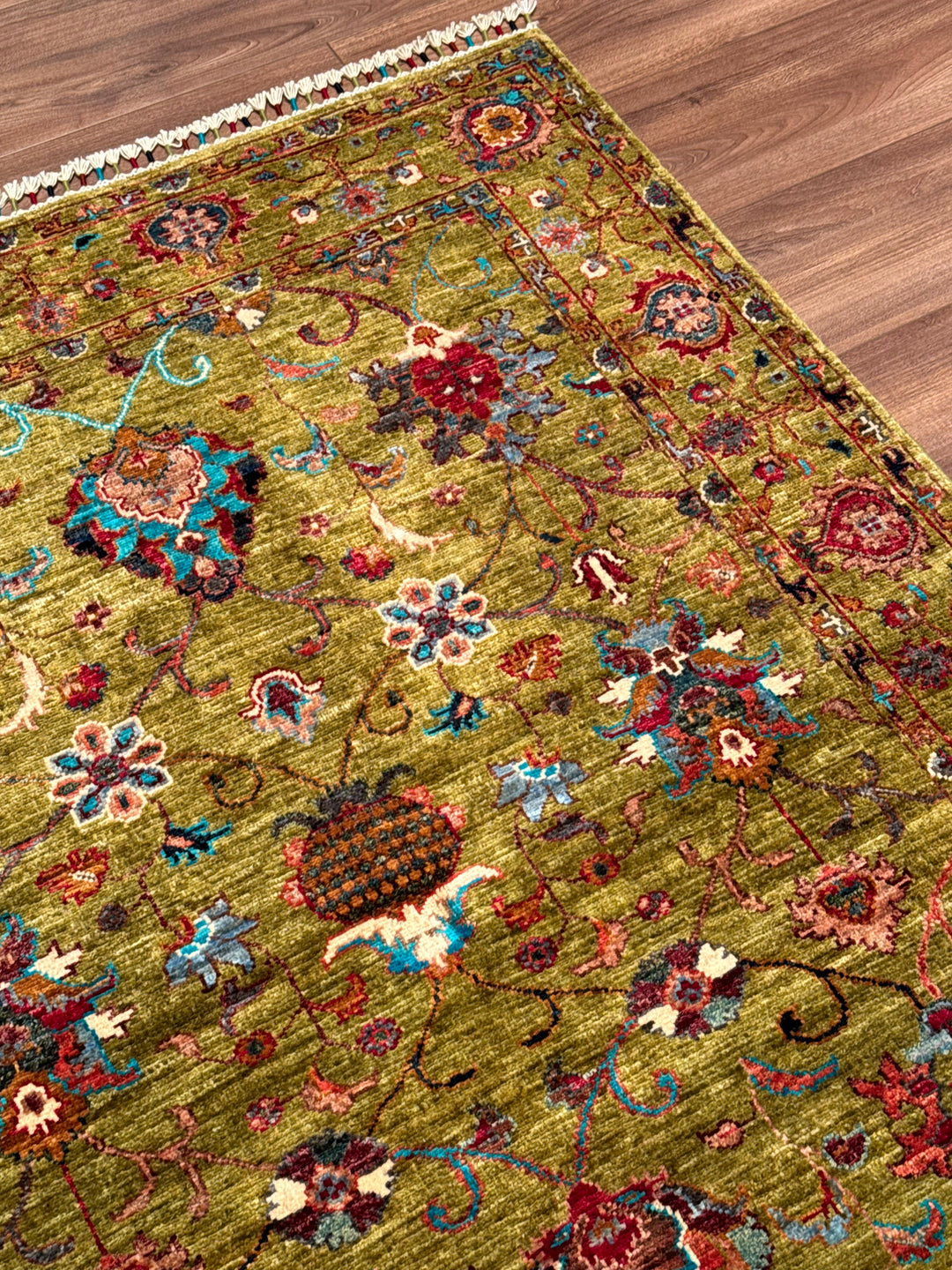 سجادة سلطاني زهرية أصلية منسوجة يدويًا من الصوف الرمادي المصبوغ بصبغة الجذور، 124 × 181، 2.24 متر مربع - 3 × 5 قدم 