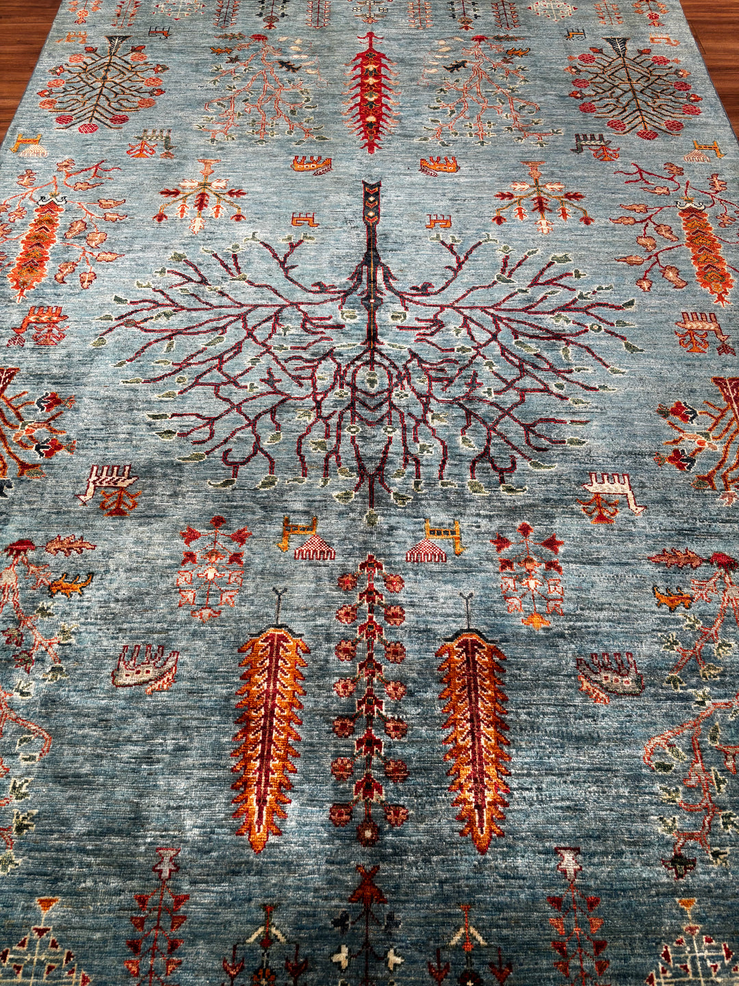 Hayat Ağacı Orijinal El Dokuması Mavi Kök Boya Yün Halı 181x260 4.71 Metrekare - 6x8 ft