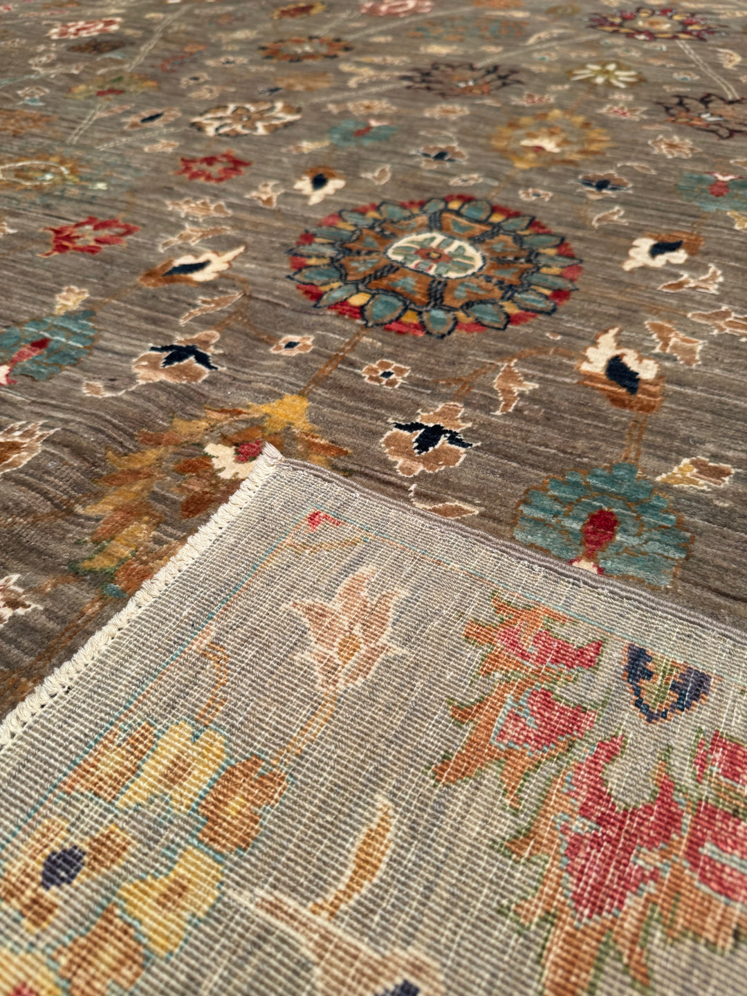 Grey Gulluce Original Vegetable Dyed Hand Woven Wool Carpet 241x297 7.16 Square Meters - 8x10 ft