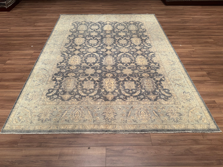 Uşak Original Hand Woven Gray Cream Vegetable Dyed Wool Carpet 239x321 7.67 Square Meters - 8x10 ft