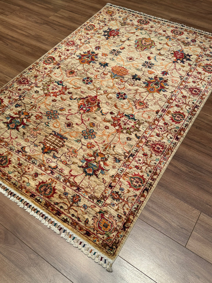 Sultani Binbirgece Orijinal El Dokuması Bej Kök Boya Yün Halı 123x185 2.28 Metrekare - 4x6 ft