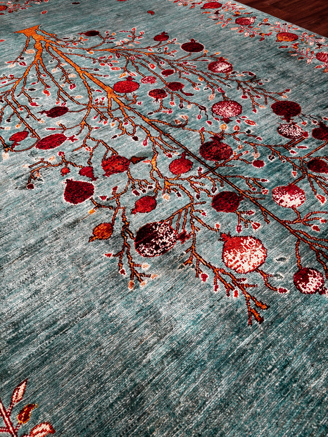 Nar Ağacı Orijinal El Dokuması Turkuaz Kök Boya Yün Halı 174x243 4.23 Metrekare - 6x8 ft