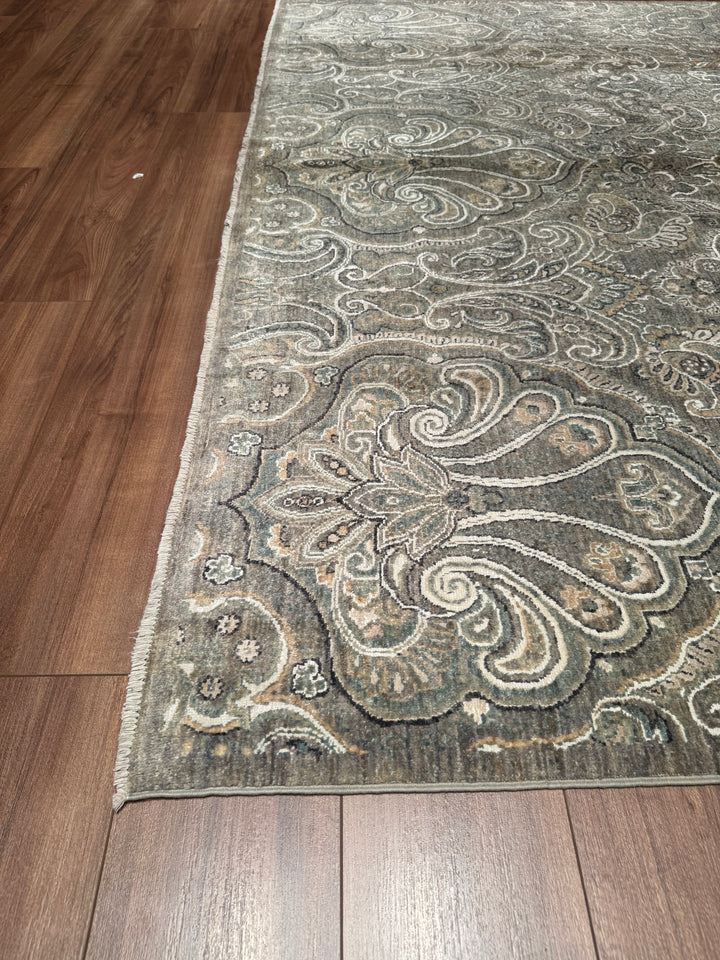 Uşak Farhan Original Hand Woven Gray Vegetable Dyed Wool Carpet 238x284 6.76 Square Meters - 8x10 ft