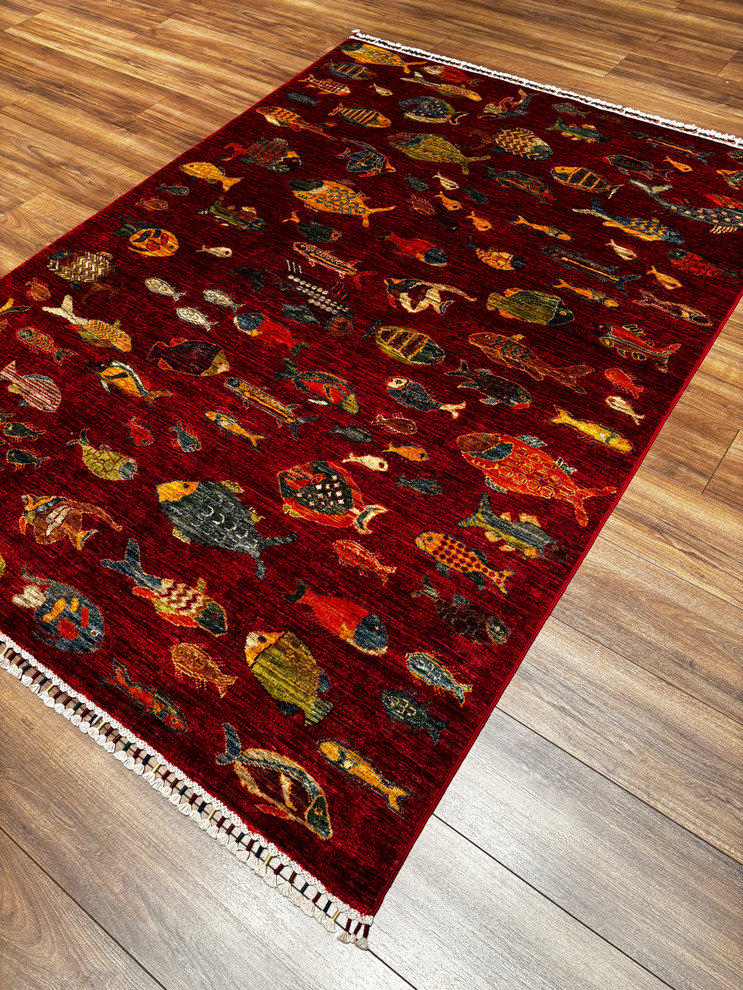 Balık Orijinal El Dokuması Kırmızı Kök Boya Yün Halı 154x212 3.26 Metrekare - 6x8 ft