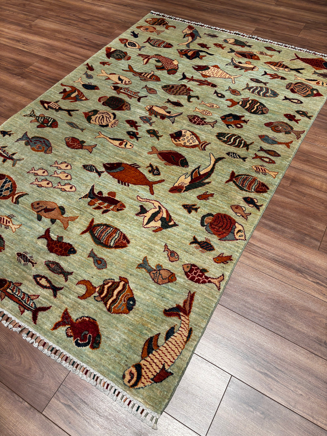 Balık Orijinal El Dokuması Yeşil Kök Boya Yün Halı 143x214 3.06 Metrekare - 5x7 ft