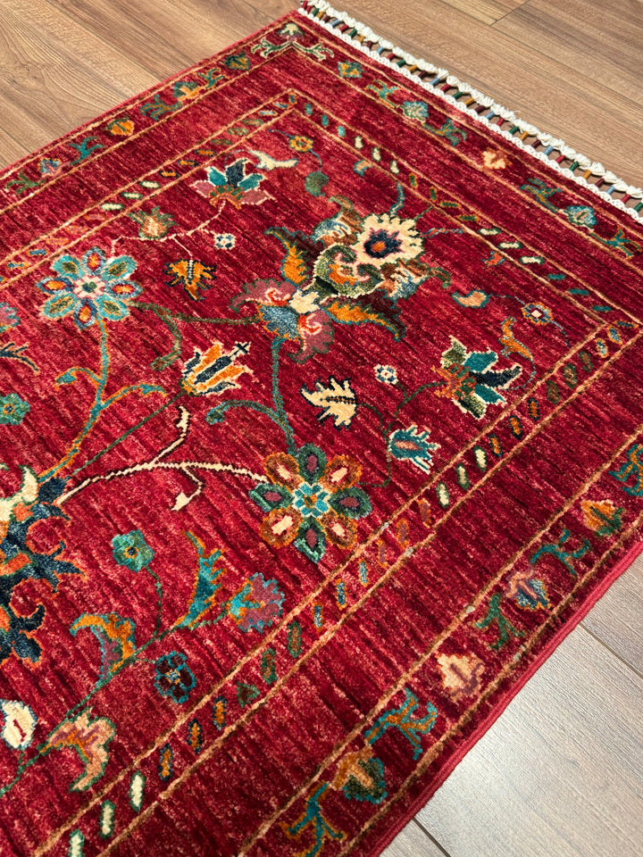 Sultani Binbirgece Yolluk Orijinal El Dokuması Kırmızı Kök Boya Yün Halı 0.75x199 1.49 Metrekare - 3x6 ft