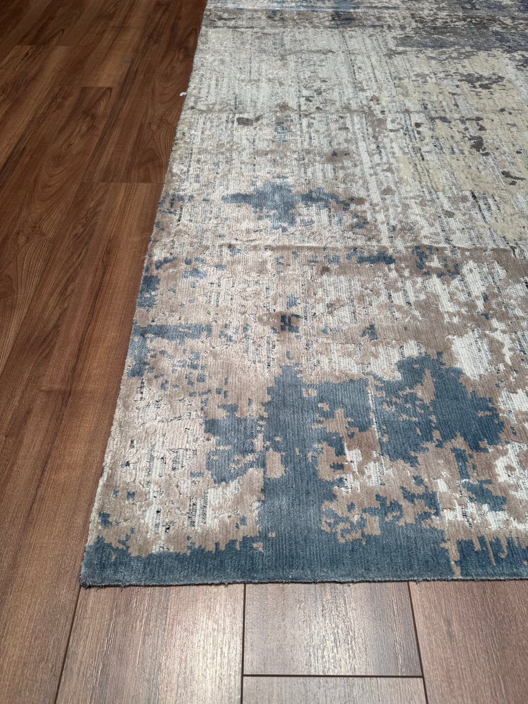 New Diamond Original Hand Woven Silver Blue Wool Bamboo Carpet 250x301 7.53 Square Meters - 8x10 ft