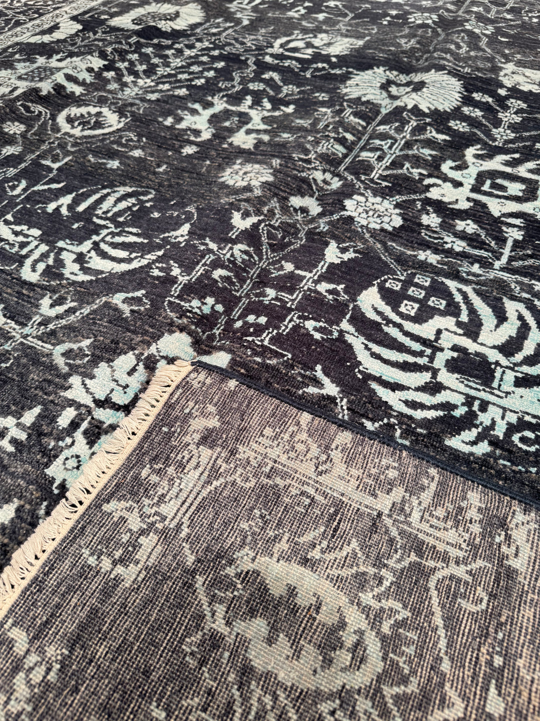 New Diamond Original Hand Woven Anthracite Wool Bamboo Carpet 243x298 7.24 Square Meters - 8x10 ft