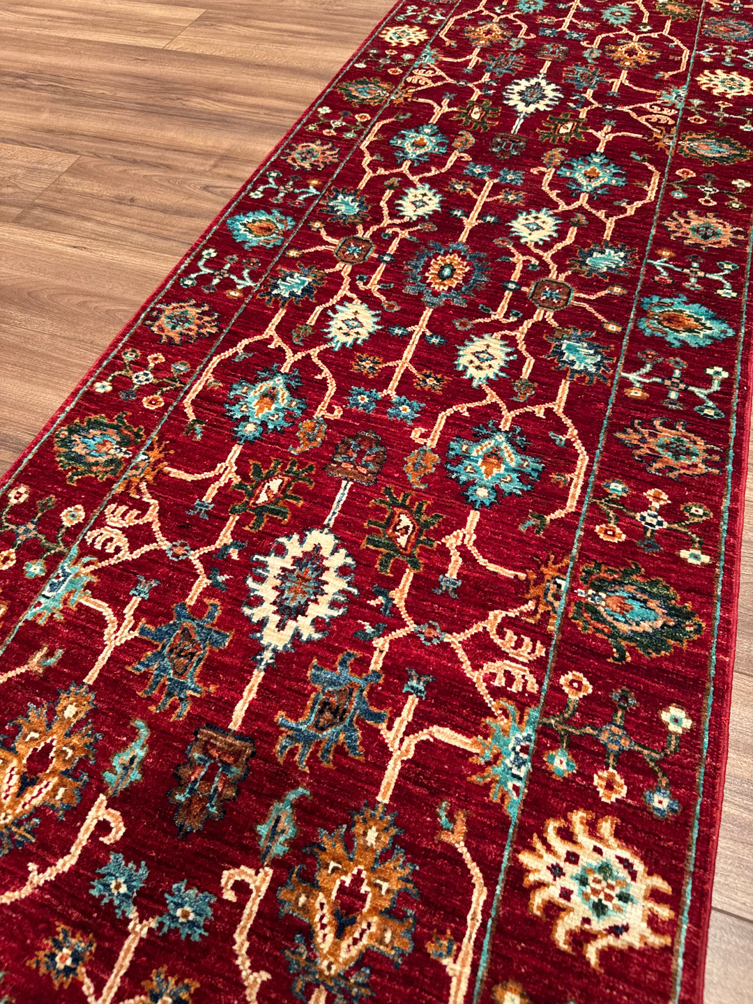 Sultani Binbirgece Yolluk Orijinal El Dokuması Kırmızı Kök Boya Yün Halı 0.73x235 1.72 Metrekare - 3x8 ft