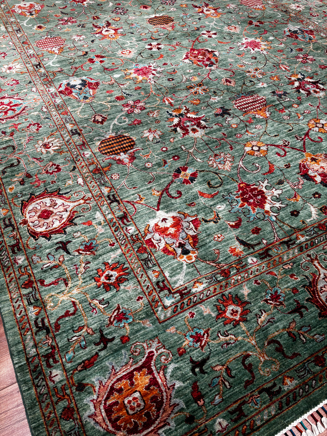 Sultani Binbirgece Orijinal El Dokuması Yeşil Kök Boya Yün Halı 249x312 7.77 Metrekare - 7x10 ft