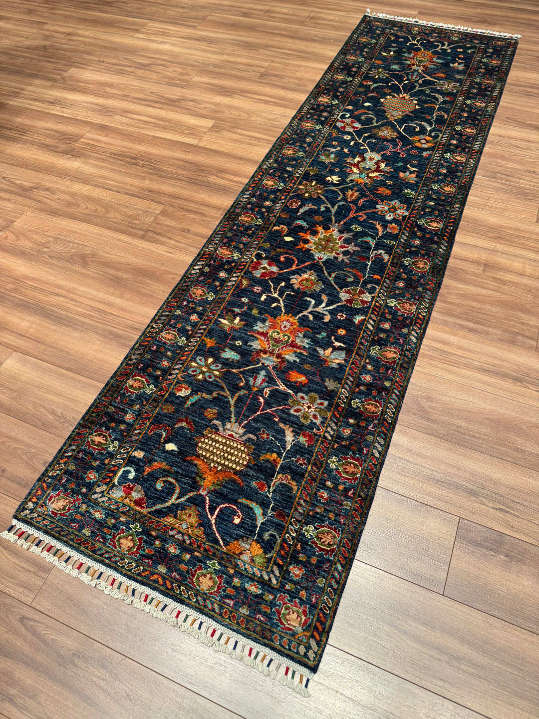 Sultani Binbirgece Yolluk Orijinal El Dokuması Mavi Kök Boya Yün Halı 0.81x295 2.39 Metrekare - 2x10 ft