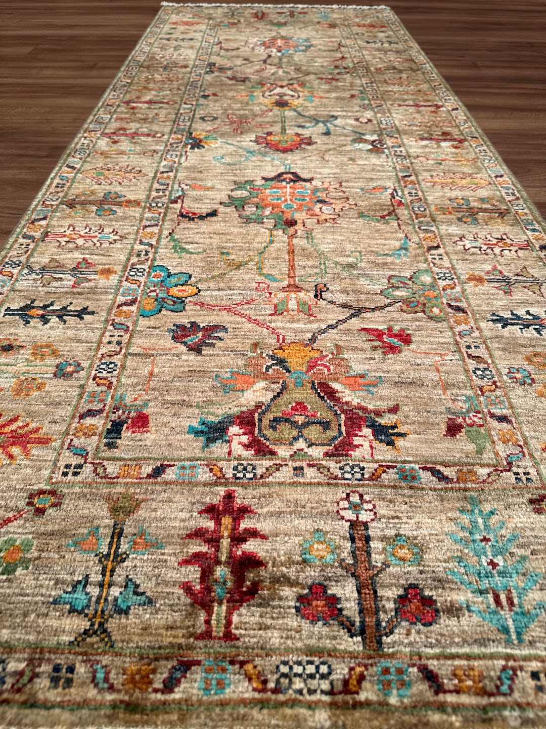 Sultani Binbirgece Yolluk Orijinal El Dokuması Bej Kök Boya Yün Halı 0.75x201 1.51 Metrekare - 3x6 ft