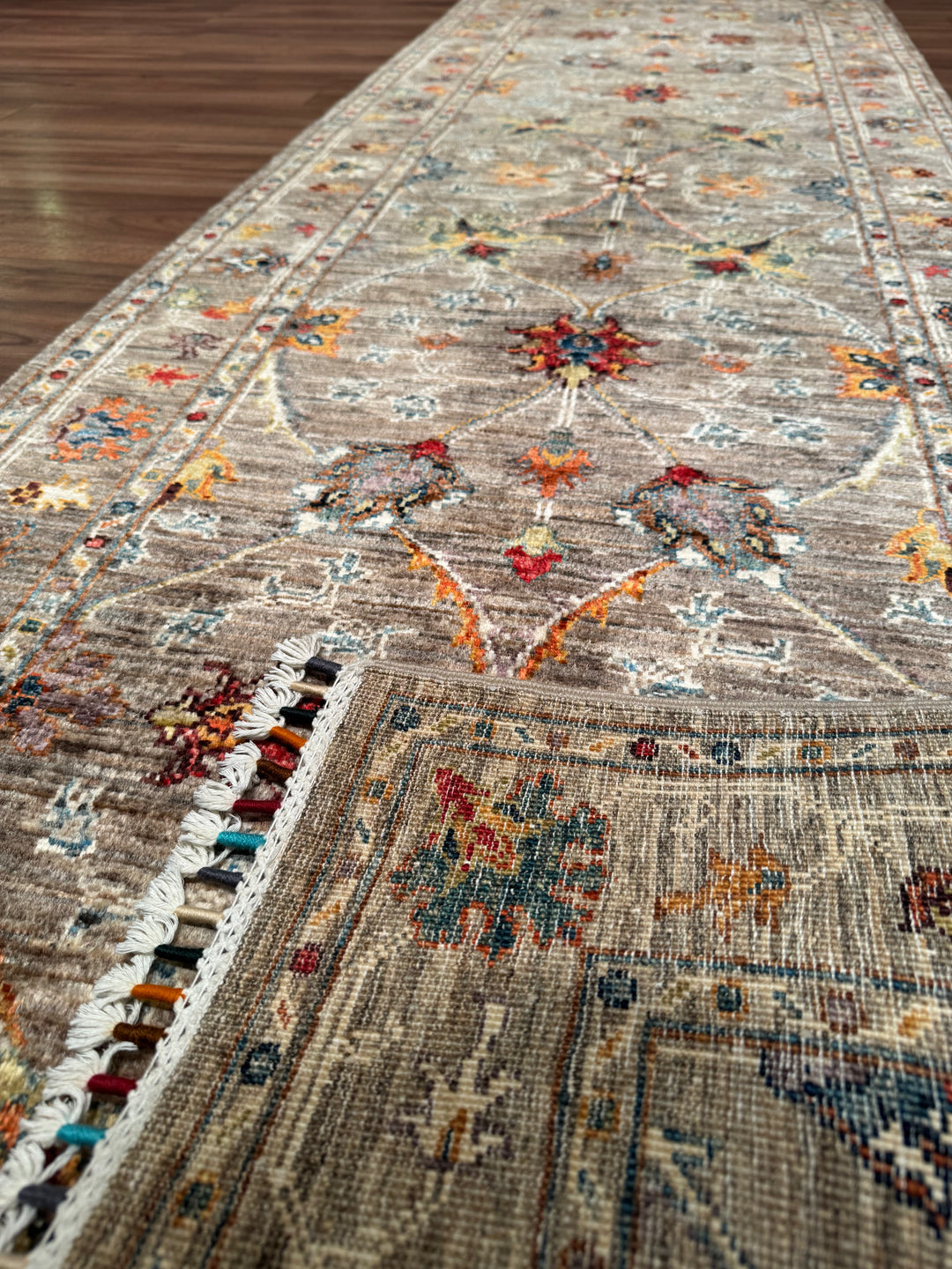 Sultani Binbirgece Yolluk Orijinal El Dokuması Bej Kök Boya Yün Halı 0.81x245 1.98 Metrekare - 3x8 ft