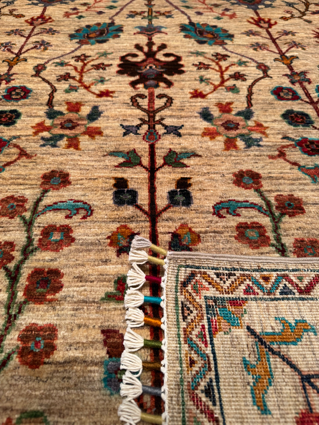 Sultani Floral Original Hand Woven Beige Vegetable Dyed Wool Carpet 174x244 4.25 Square Meters - 6x8 ft