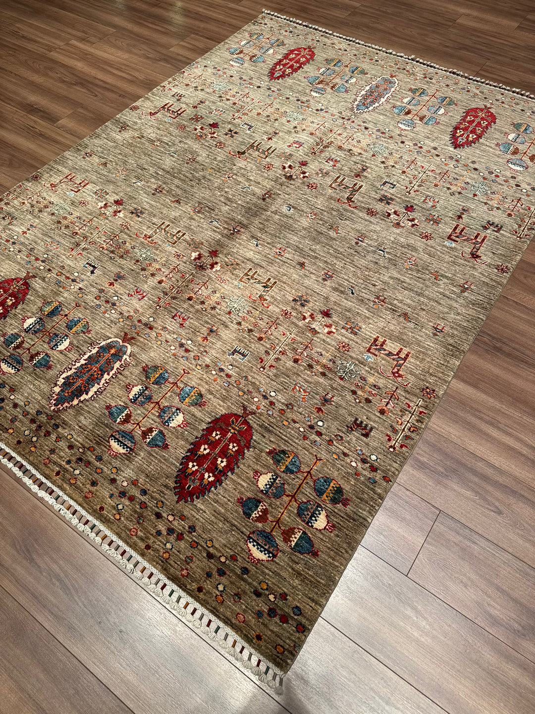 Sultani Orijinal El Dokuması Bej Kök Boya Yün Halı 177x242 4.28 Metrekare - 6x8 ft