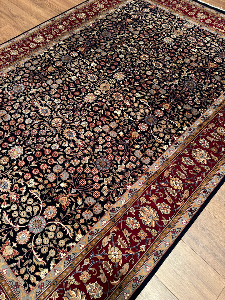 Hereke Yedi Dağın Çiçeği Orijinal El Dokuması Kırmızı Mavi Yün Halı 183x270 4.94 Metrekare - 6x9 ft