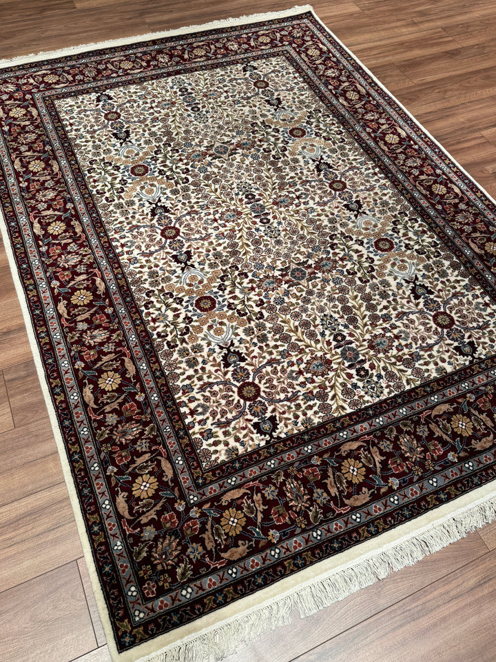 Hereke Yedi Dağın Çiçeği Orijinal El Dokuması Kırmızı Krem Yün Halı 170x238 4.05 Metrekare - 5x8 ft