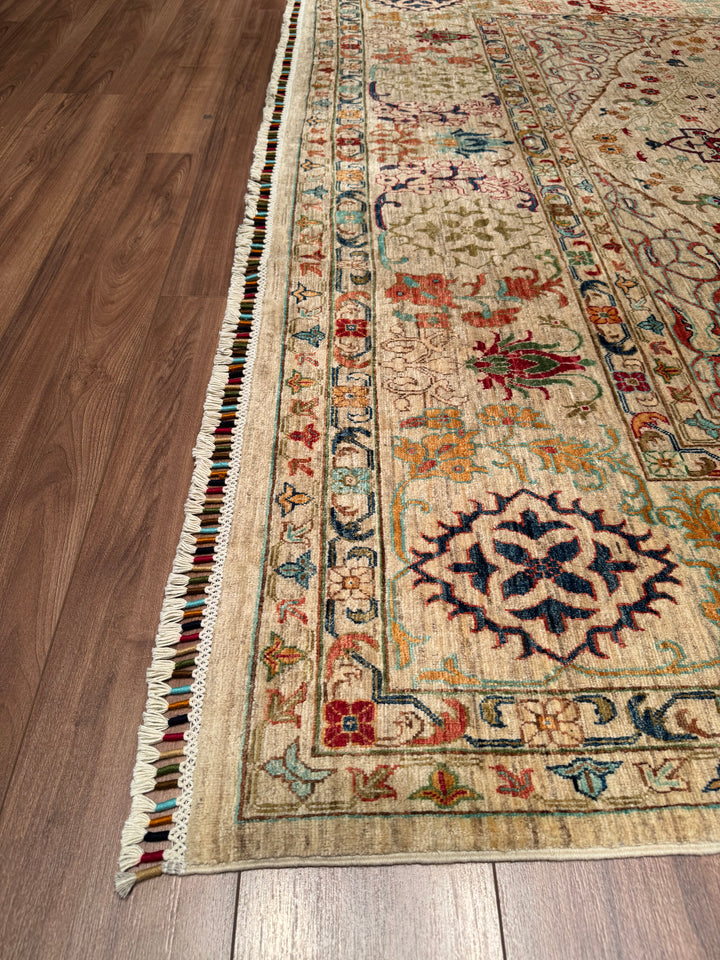 Heriz Original Hand Woven Beige Vegetable Dyed Wool Carpet 249x312 7.77 Square Meters - 8x10 ft