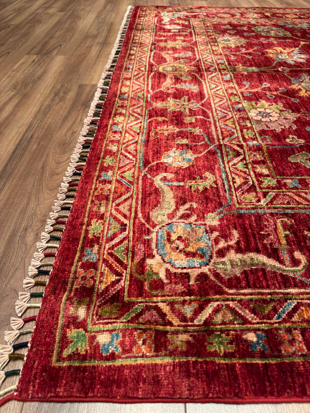 سجادة سلطاني زهرية أصلية منسوجة يدويًا من الصوف الأحمر المصبوغ بصبغة الجذور، 207 × 305 سم، 6.31 متر مربع - 7 × 10 قدم