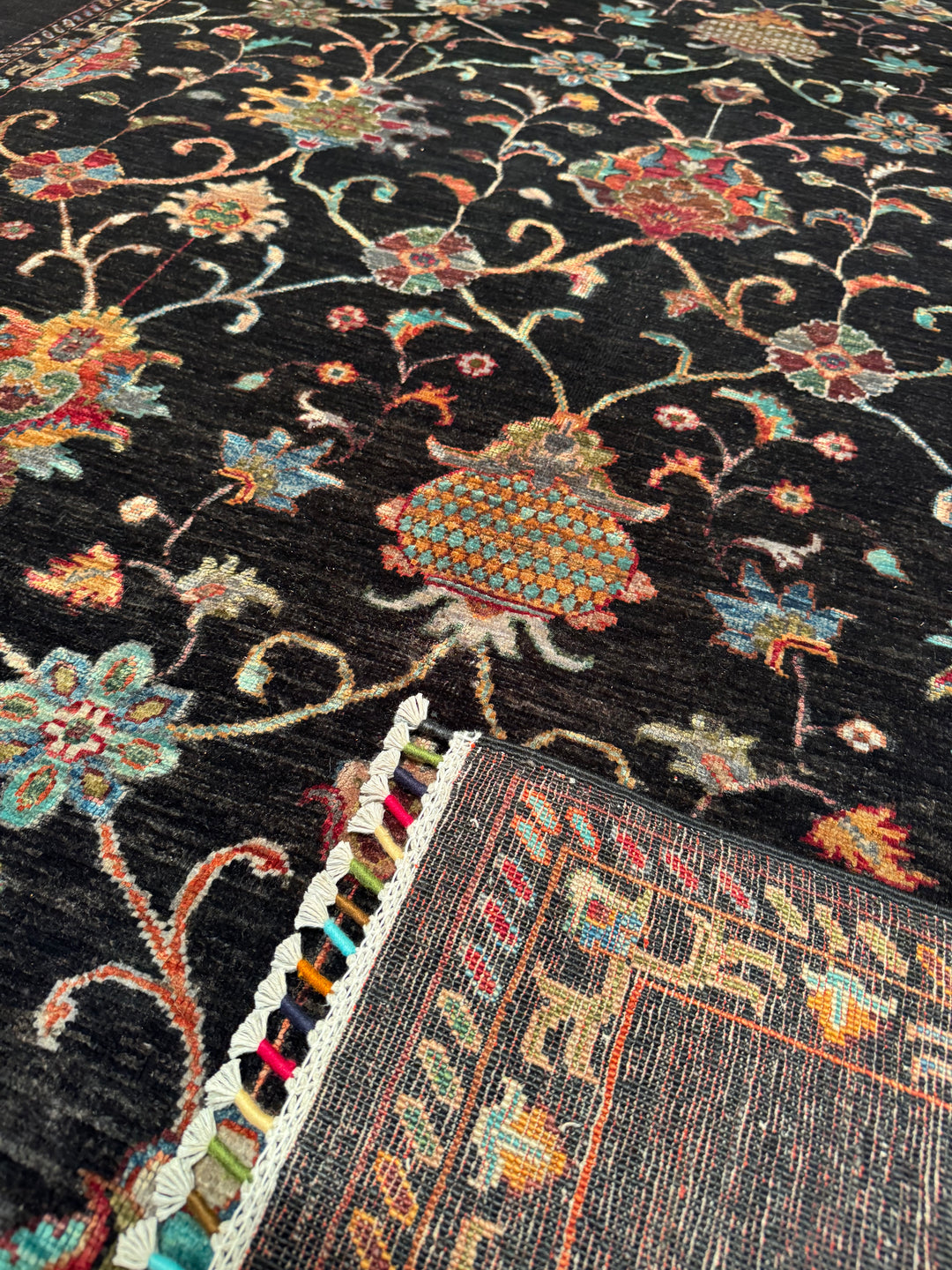 Sultani Binbirgece Original Hand Woven Black Vegetable Dyed Wool Carpet 208x301 6.26 Square Meters - 6x10 ft