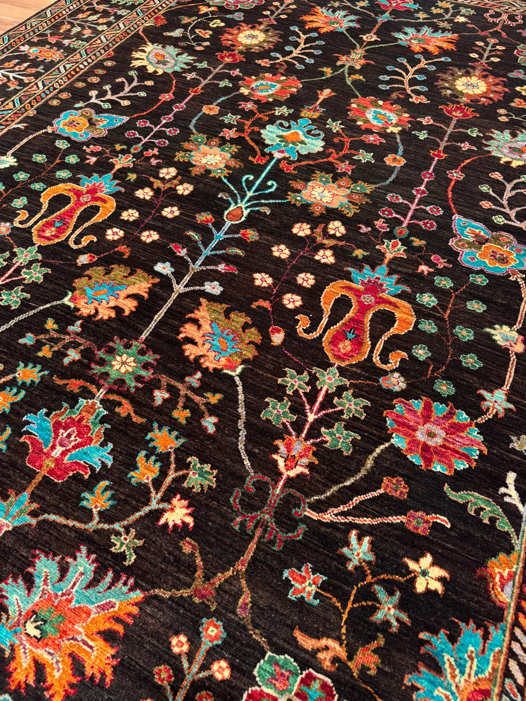 Sultani Floral Original Hand-Woven Black Vegetable Dyed Wool Carpet 209x291 6.08 Square Meters - 7x10 ft