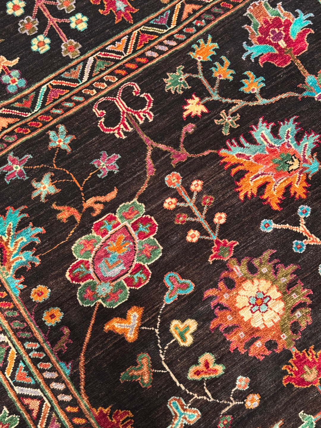 Sultani Floral Original Hand-Woven Black Vegetable Dyed Wool Carpet 209x291 6.08 Square Meters - 7x10 ft