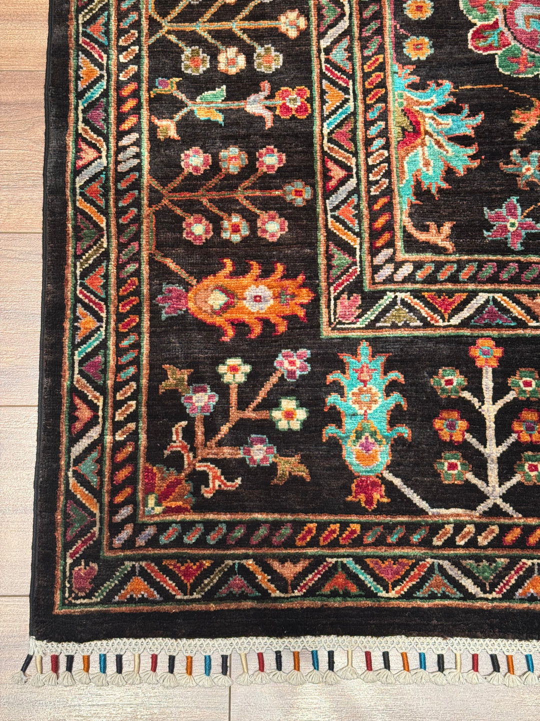 Sultani Floral Original Hand-Woven Black Vegetable Dyed Wool Carpet 209x291 6.08 Square Meters - 7x10 ft