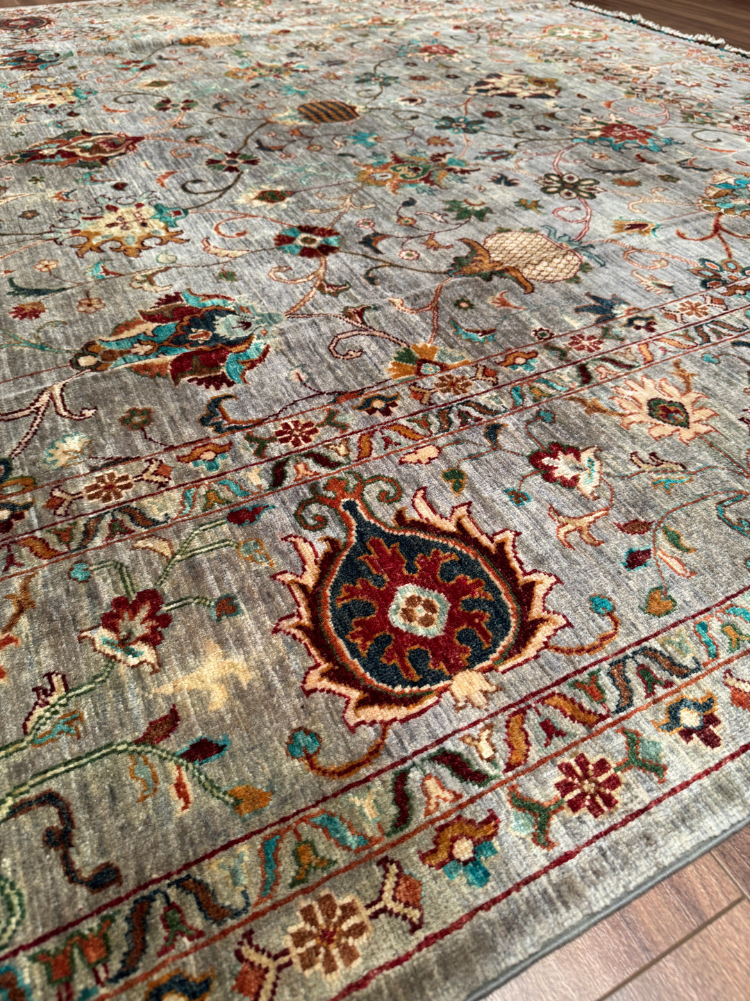 Sultani Binbirgece Orijinal El Dokuması Gri Kök Boya Yün Halı 266x359 9.55 Metrekare - 9x12 ft