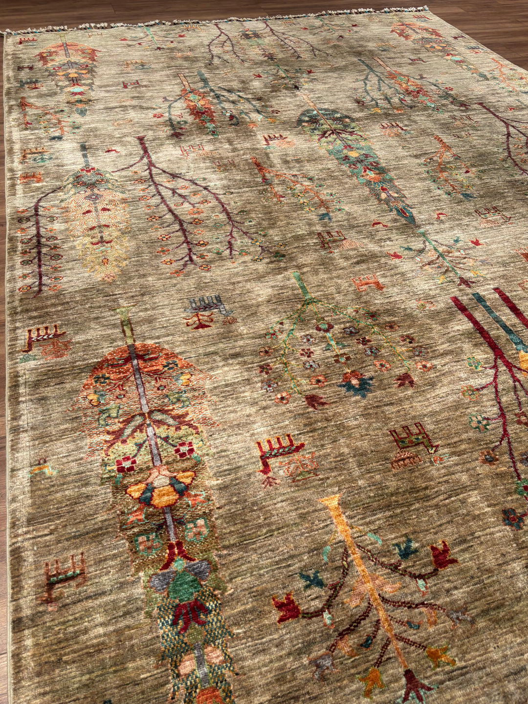 Hayat Ağacı Orijinal El Dokuması Bej Kök Boya Yün Halı 212x292 6.19 Metrekare - 7x10 ft