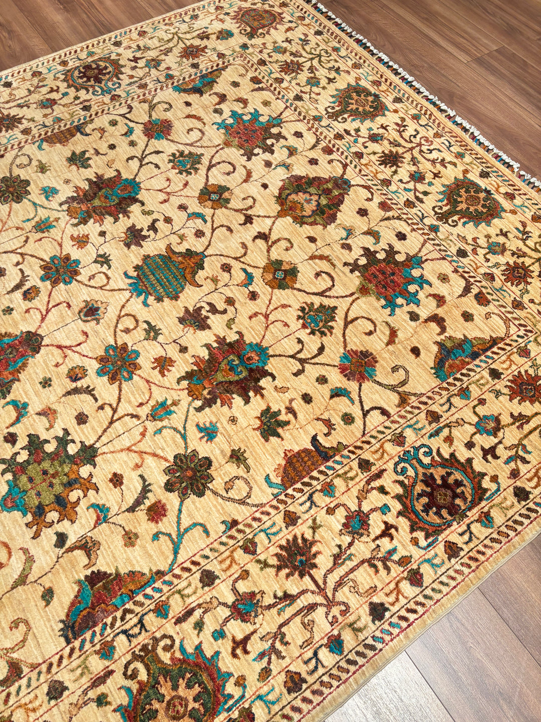 Sultani Binbirgece Orijinal El Dokuması Bej Kök Boya Yün Halı 210x311 6.53 Metrekare - 7x10 ft