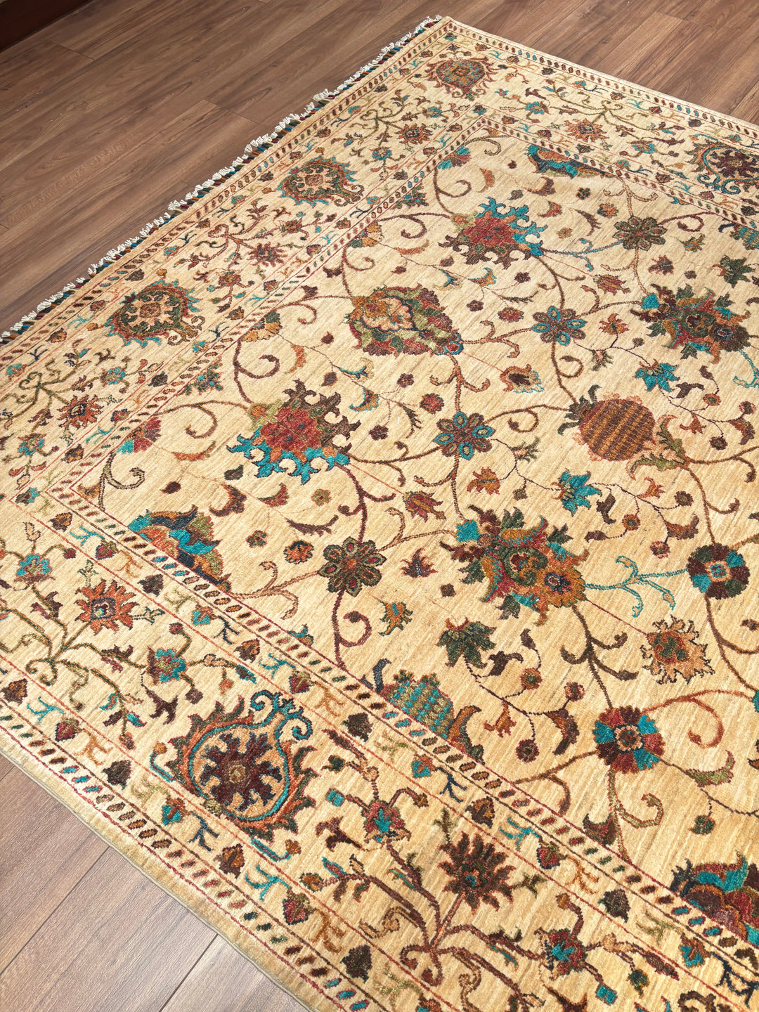 Sultani Binbirgece Orijinal El Dokuması Bej Kök Boya Yün Halı 210x311 6.53 Metrekare - 7x10 ft