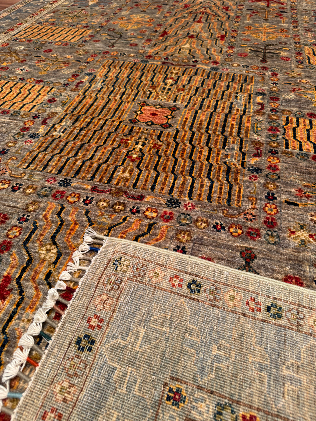 Veziri Original Hand Woven Beige Vegetable Dyed Wool Carpet 171x250 4.28 Square Meters - 5x9 ft