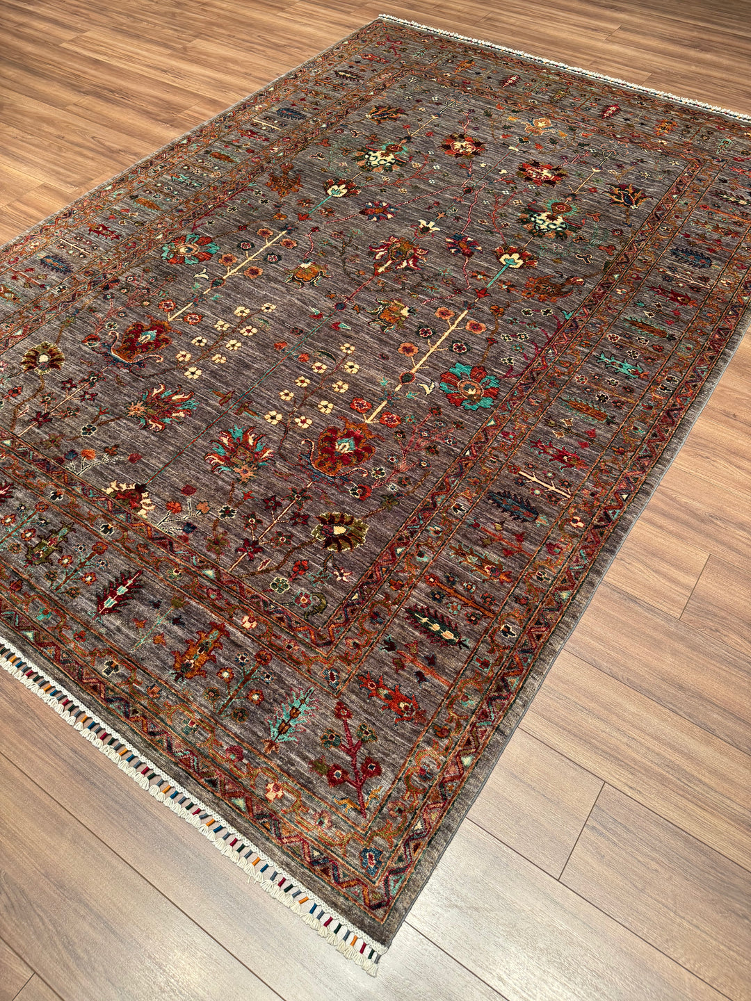 سجادة سلطاني بينبيرجيسي الأصلية المصنوعة يدويًا من الصوف الرمادي المصبوغ بصبغة الجذور 204 × 293، 5.98 متر مربع - 7 × 10 قدم