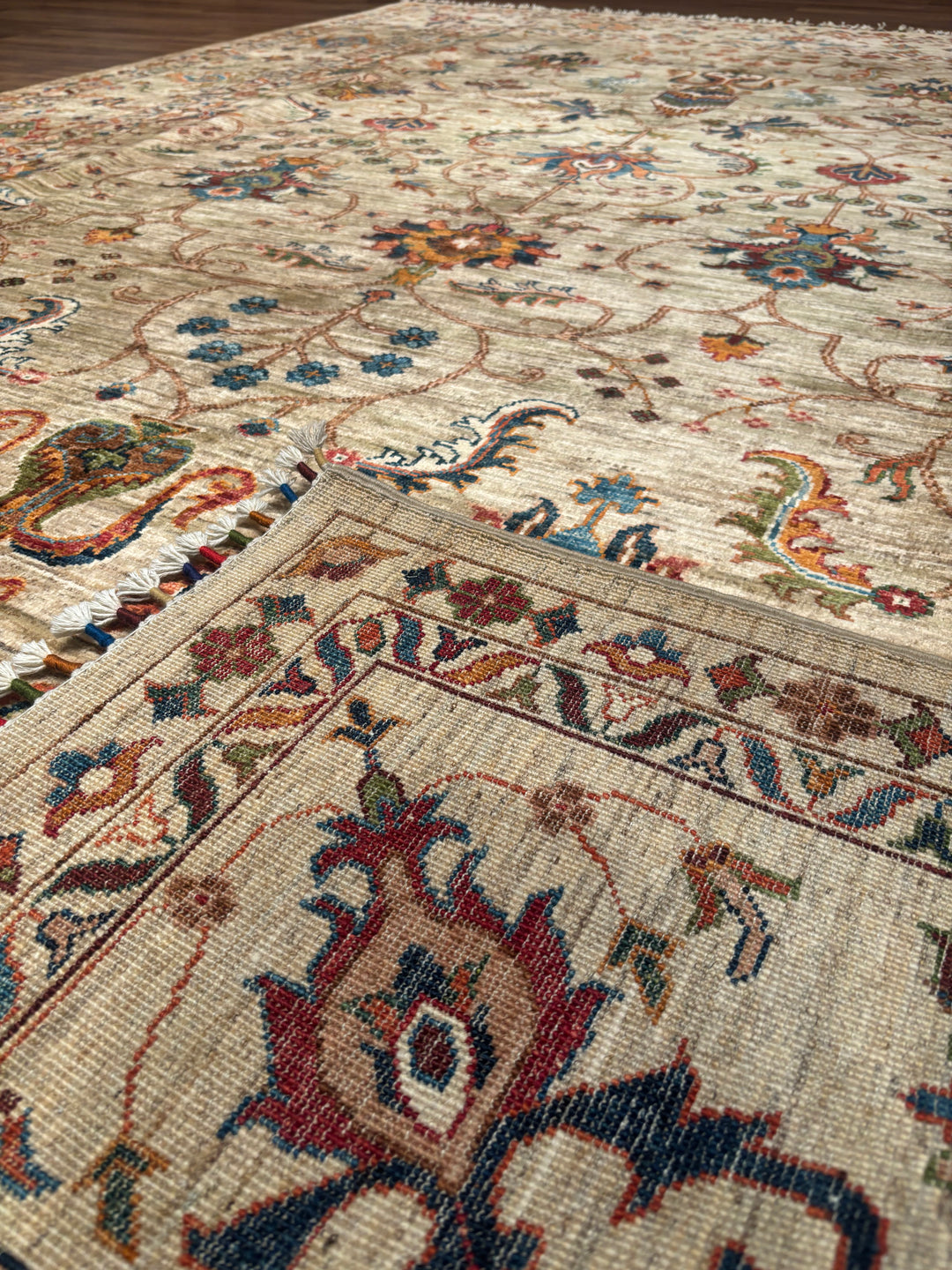 Sultani Binbirgece Orijinal El Dokuması Bej Kök Boya Yün Halı 209x308 6.44 Metrekare - 7x10 ft