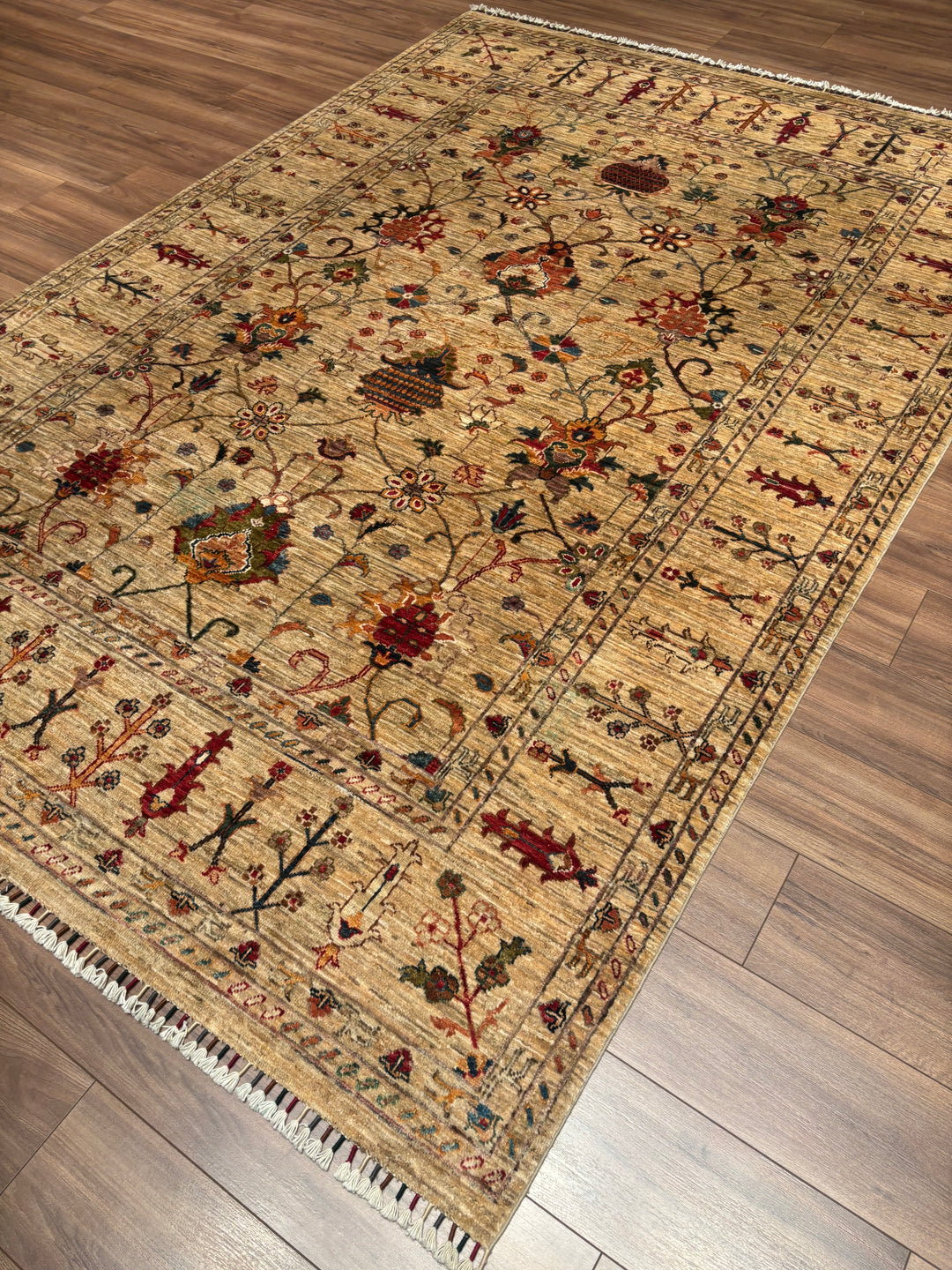 Sultani Binbirgece Orijinal El Dokuması Bej Kök Boya Yün Halı 199x287 5.71 Metrekare - 7x10 ft