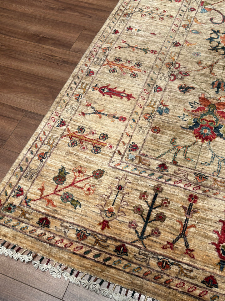 Sultani Binbirgece Orijinal El Dokuması Bej Kök Boya Yün Halı 199x287 5.71 Metrekare - 7x10 ft