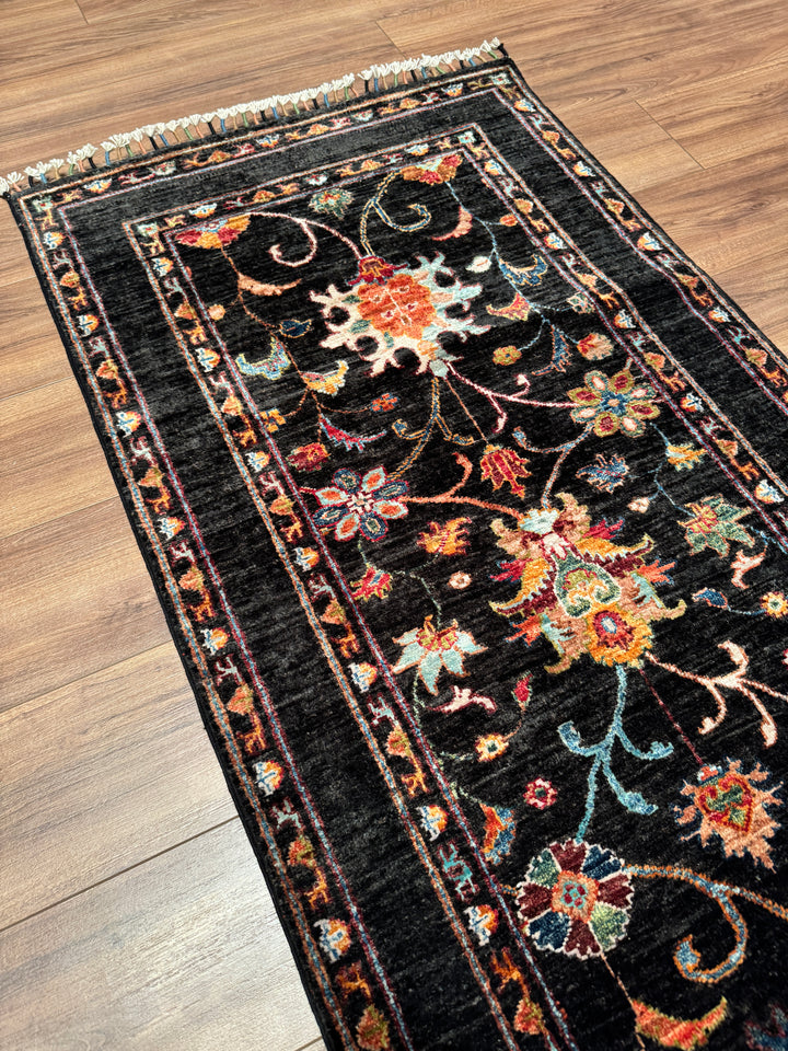 Sultani Binbirgece Yolluk Orijinal El Dokuması Siyah Kök Boya Yün Halı 0.82x213 1.75 Metrekare - 3x7 ft