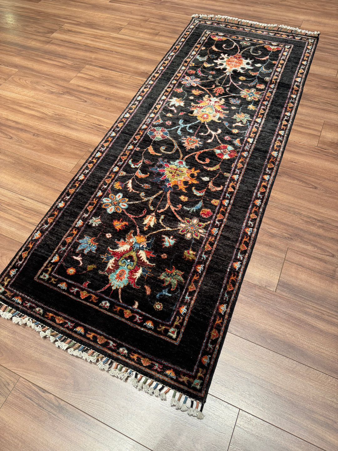 Sultani Binbirgece Yolluk Orijinal El Dokuması Siyah Kök Boya Yün Halı 0.82x213 1.75 Metrekare - 3x7 ft