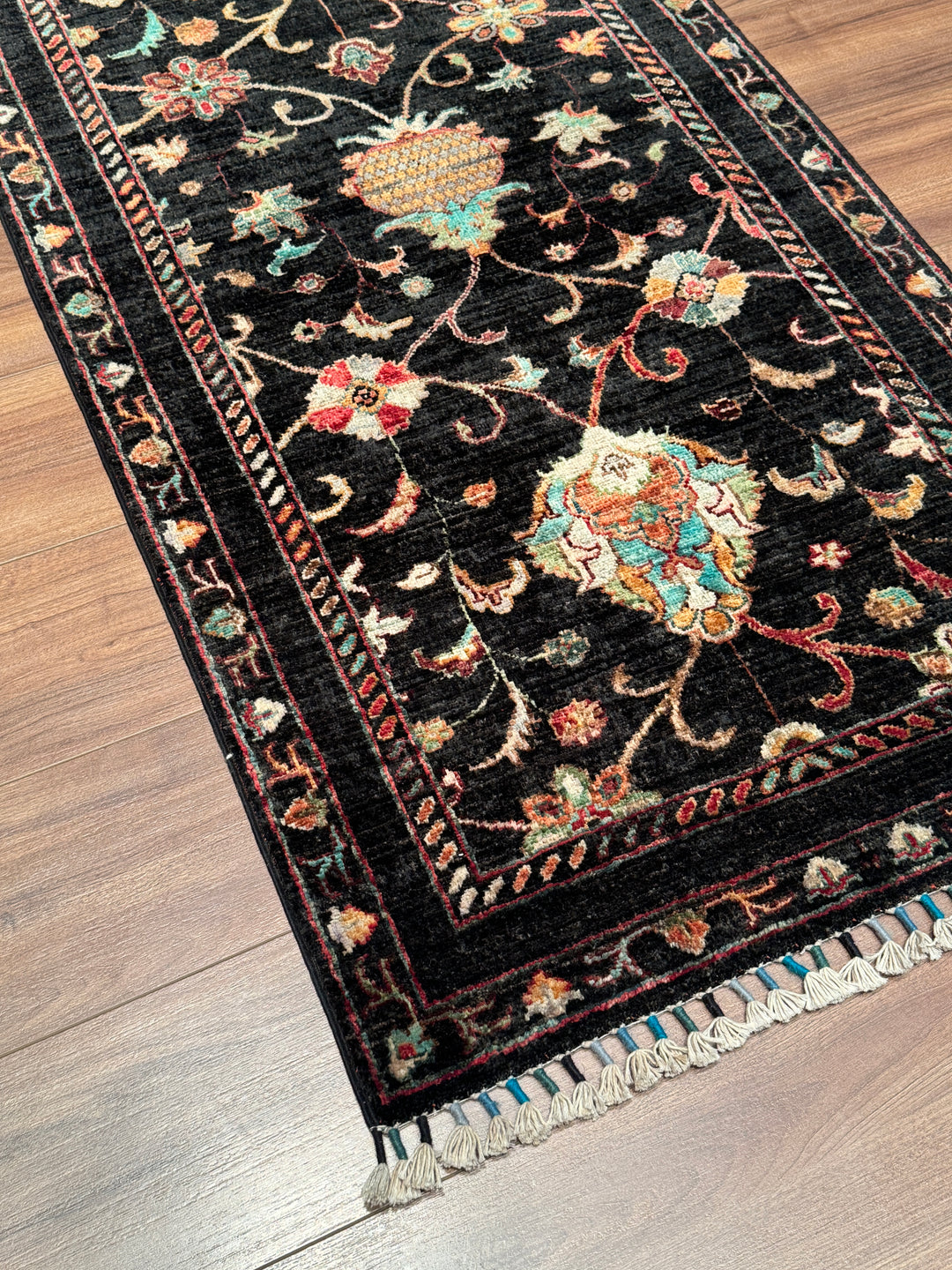 Sultani Binbirgece Yolluk Orijinal El Dokuması Siyah Kök Boya Yün Halı 0.79x251 1.98 Metrekare - 3x8 ft