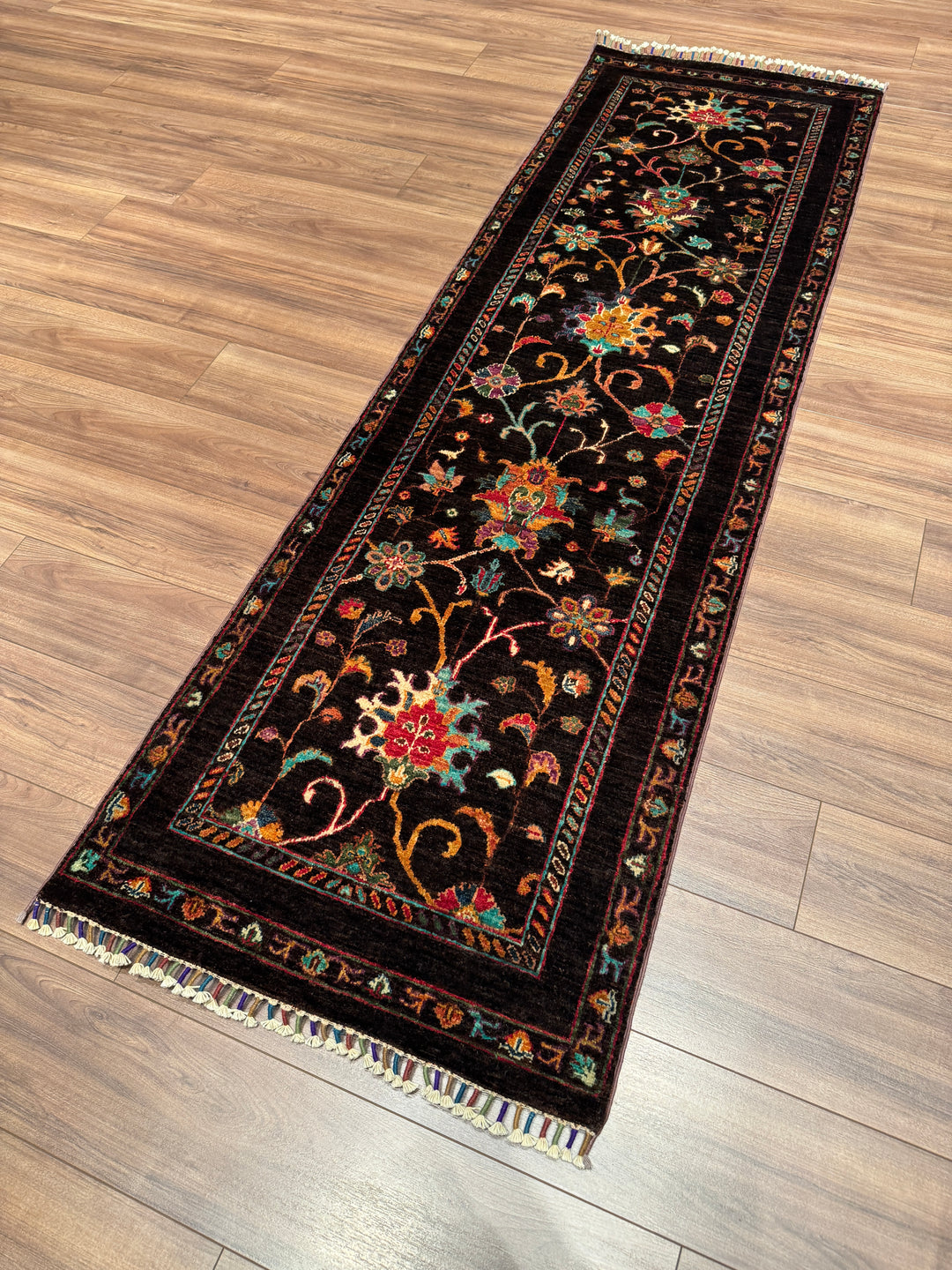 Sultani Binbirgece Yolluk Orijinal El Dokuması Kahverengi Kök Boya Yün Halı 0.77x250 1.93 Metrekare - 2x8 ft