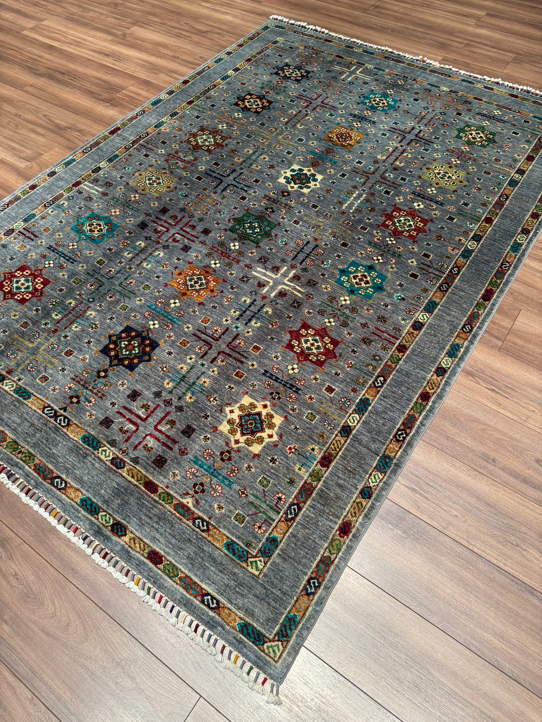 Veziri Bilcik Orijinal El Dokuması Gri Kök Boya Yün Halı 171x246 4.21 Metrekare - 6x8 ft