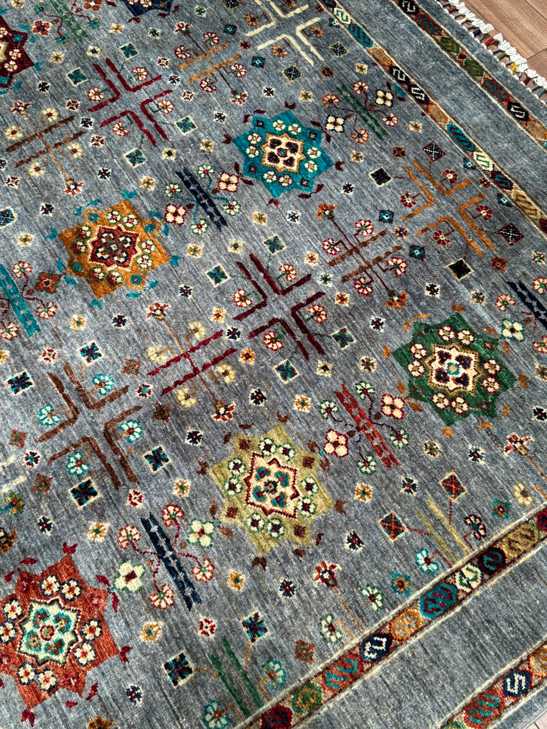 Veziri Bilcik Orijinal El Dokuması Gri Kök Boya Yün Halı 171x246 4.21 Metrekare - 6x8 ft