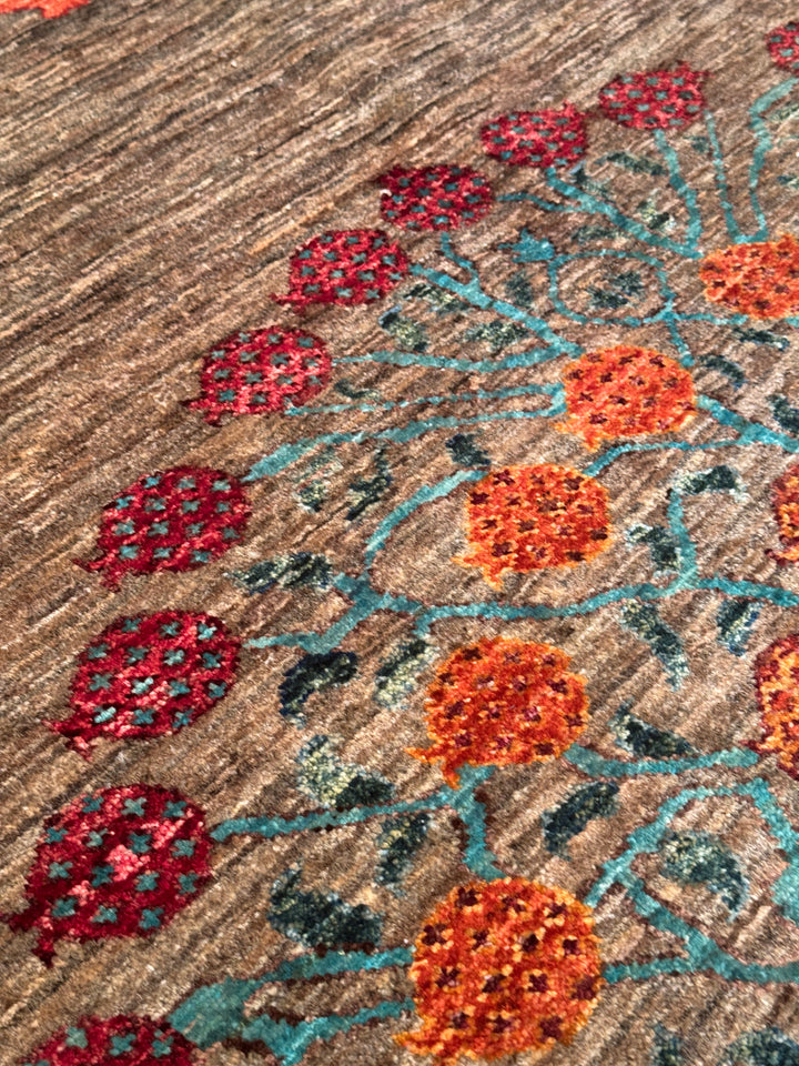 Sultani Pomegranate Tree Original Hand-Woven Beige Vegetable Dyed Wool Carpet 165x237 3.91 Square Meters - 5x8 ft