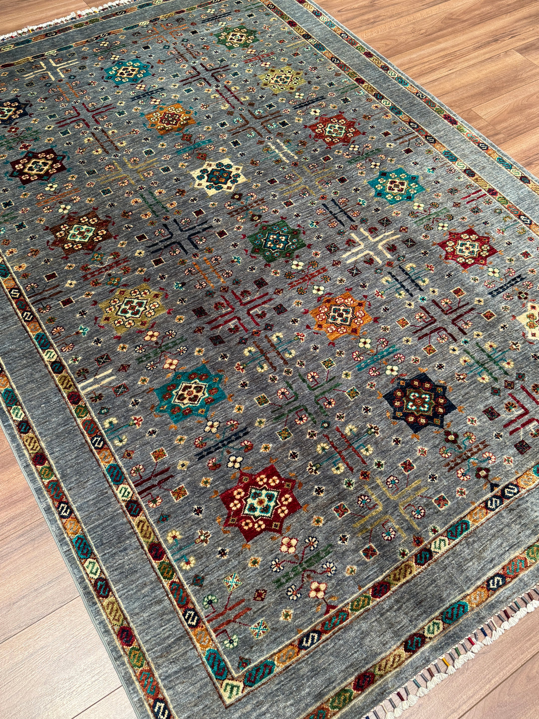 Veziri Bilcik Orijinal El Dokuması Gri Kök Boya Yün Halı 171x246 4.21 Metrekare - 6x8 ft