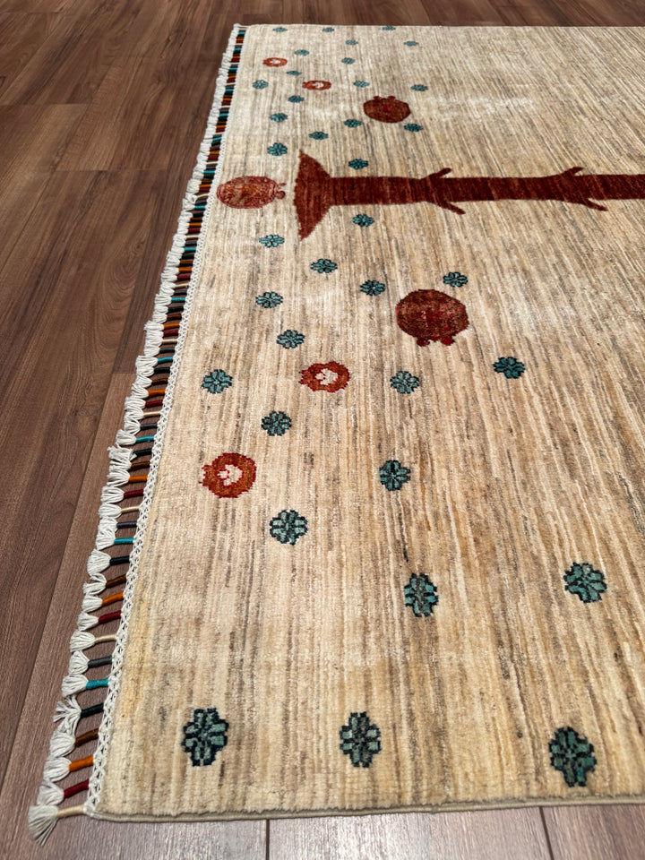 Sultani Pomegranate Tree Original Hand-Woven Cream Vegetable Dyed Wool Carpet 170x226 3.84 Square Meters - 5x8 ft