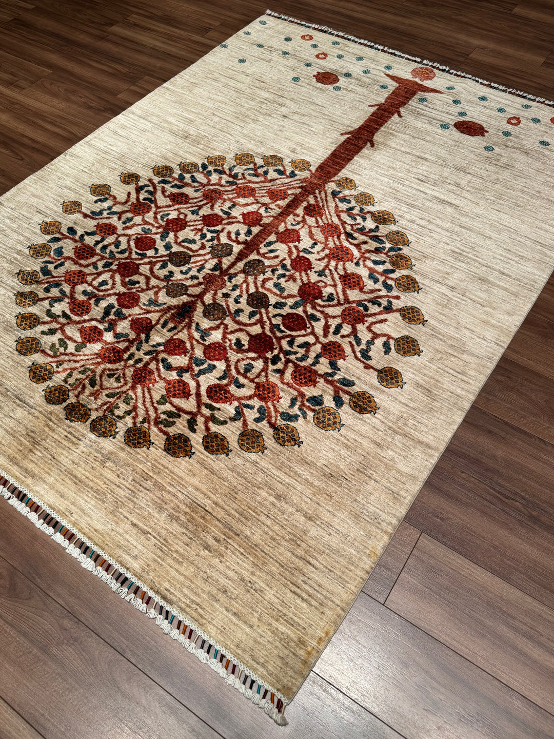 Sultani Pomegranate Tree Original Hand-Woven Cream Vegetable Dyed Wool Carpet 170x226 3.84 Square Meters - 5x8 ft