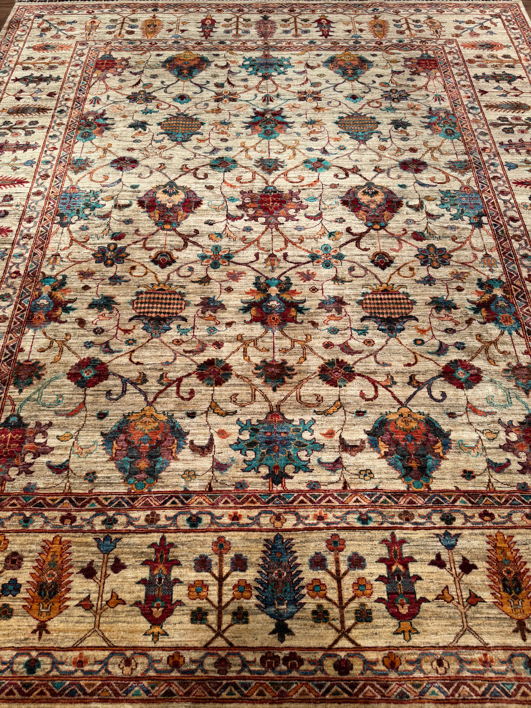 Sultani Binbirgece Orijinal El Dokuması Bej Kök Boya Yün Halı 248x287 7.12 Metrekare - 8x10 ft